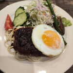 michikusa Cafe - オニオンハンバーグ