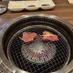 美味しい赤身と最高級ホルモン スーパーホルモン - 