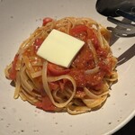 レッチェ - トマトと発酵バターのパスタ