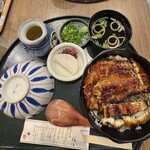 ひつまぶし 稲生 エスカ店 - 