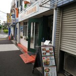 南印度ダイニング ポンディバワン - お店の外観