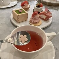 ERUTAN RESTAURANT BAR - 