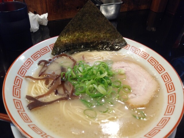 Hakata Nagahama Ramen Rokkaku Do Hachioji Ten photo 3