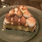 ロウリーズ・ザ・プライムリブ - キーライムパイ