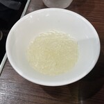 串串香 麻辣湯 - おかわり麺で頼んだじゃがいも春雨