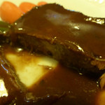 きっちん紅屋 - タンシチューの切り口