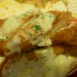 きっちん紅屋 - 車海老の海老フライは、切れ目が入っています