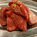 焼肉 誠之介 - 牛タンのはしっこ638表