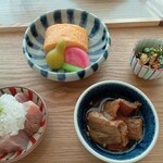 JOLIE BRASSERIE - うどんセット小鉢