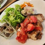 キチキチ カフェ 理科準備室 - お野菜たっぷりで彩りも良くチキンソテーの焼き具合も抜群でした。