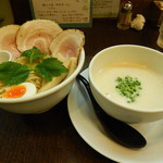 ラーメン家 みつ葉 - 