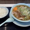 新橋ニューともちんラーメン 川崎駅前店