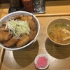 豚丼屋tonton&若菜そば - 料理写真: