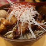 台湾ラーメン 江楽 - 台湾ラーメン＋ルーロー飯ハーフセット（1380円）