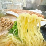 覆麺 智 - 