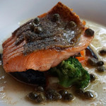 キースプリング - 甲州ワイン鱒のグリル