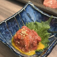 近江うし焼肉 にくTATSU 日本橋室町店 - 