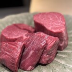 肉割烹 上 - 