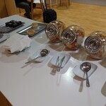 The Lounge Leipzig/Halle - グミなどのお菓子