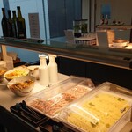Austrian Airlines Business Lounge Non-Schengen - ラウンジのお料理