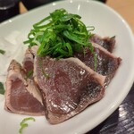 燒鳥酒場 武州屋 - 鰹切身アップ