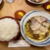 多津屋 - ダブルカレー、ご飯中盛り、やきぶたトッピング