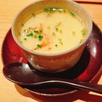 鮨 さかい - 駿河湾桜えび、北海道野付のホタテ、桜鯛の茶碗蒸し