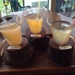 mi cafe - 三実味。この日は「ジョナゴールド」「さんさ」「きおう」の3種。