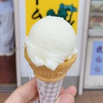 菓子処たかはし - 料理写真:わさびアイスクリーム300円