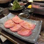 黒毛和牛とタンとハラミ 焼肉ごりちゃん 心斎橋店 - 