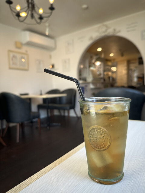 Shiroi Ouchi no Chiisana Atorie photo 3