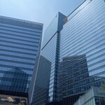 JOLIE BRASSERIE - HOTEL外観（中央建物の上層階部）