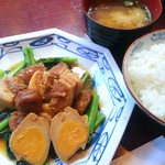 中華風家庭料理 ふーみん - ふーみん(豚肉の梅干煮定食)