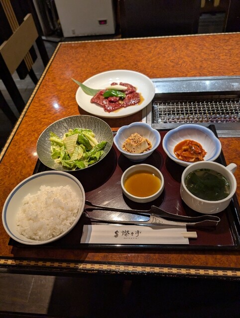 Yakiniku Jojoen Sansantei Toshimaku Higashikebukuro Ten