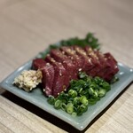 焼肉・ホルモン 踊ル - 