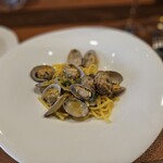 オステリア プロフーモ - ボンゴレ・ビアンコ