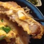 とんかつ新和 - 2014.8.19　カツ丼の卵はとろりとしてタップリ
