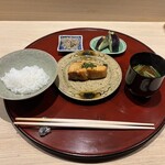 赤坂 島袋 - 御食事