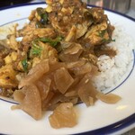 カリーライス専門店エチオピア - 福神漬けをトッピング