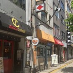 カリーライス専門店エチオピア - 有名カレー店が3軒並ぶホットスポット