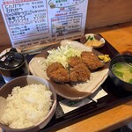 とんかつ治作 - 