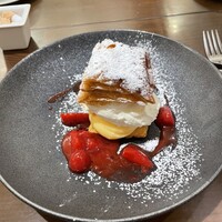BISTRO DOUBLE - 