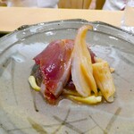 澤田 - 漬け鰹と白ミル貝