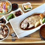 ほがらか - 本日の煮魚定食（タイ）