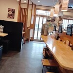 咲うラーメン屋さん 麺屋義流～第二章～ - 店内雰囲気
