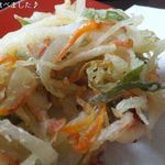 腕打 そばの館 えん野 - かき揚げ（100円）