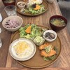 こもれび食堂+