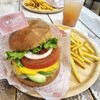 テディーズ ビガー バーガー 横浜みなとみらいワールドポーターズ店