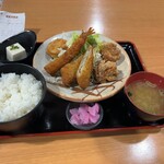 牡蠣小屋 水道橋 - 