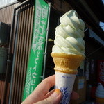 丁子屋 - 梅花藻ソフトクリーム